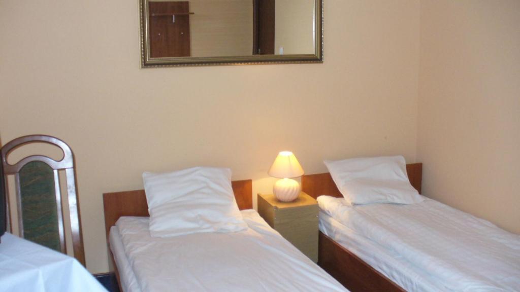 Hotel Park Myślenice Zimmer foto